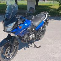 Suzuki  vstorm  650