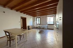 2 LOCALI A LONATO DEL GARDA