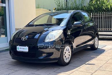 TOYOTA Yaris 1.0 5 porte Sol