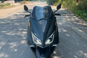T-Max 530