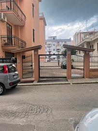 Luminoso appartamento ammobiliato-via Arrigo Boito