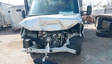 mercedes spinter  2,2   2022    ricambi