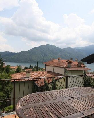 Attico / Mansarda di 125 m² con 5 locali e box aut