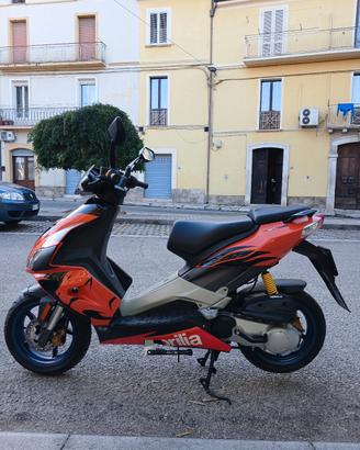 scooter Aprilia 50 sr