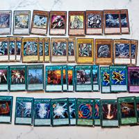 base deck yugioh drago bianco occhi blu