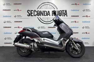 Yamaha X-Max 250