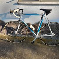 Bici da corsa Elios bianca e azzurra, ruote 28