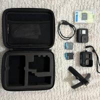 GoPro Hero 8 piu accessori e due batterie