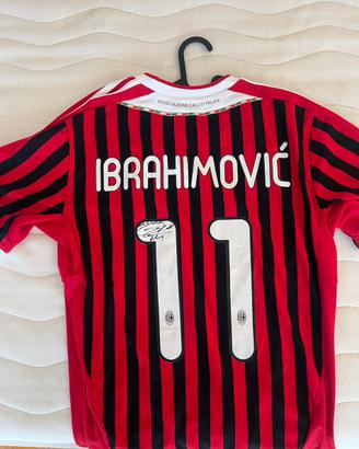 Maglia Milan Scudetto 2011/2012 autografata