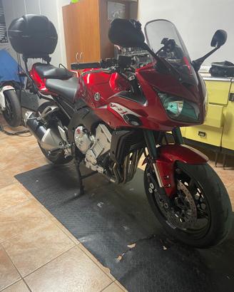 Yamaha FZ1 Fazer - 2012