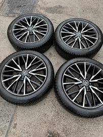 Cerchi 18 Black Machined Toyota Yaris Cross