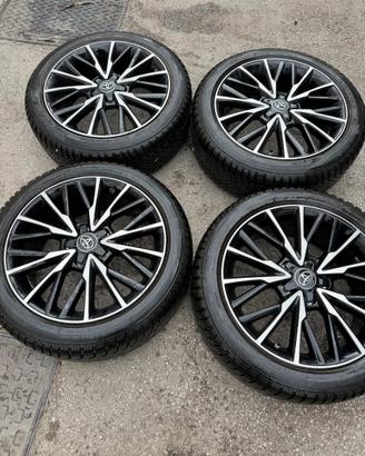 Cerchi 18 Black Machined Toyota Yaris Cross