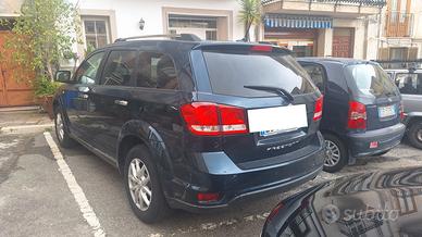 auto per pezzi di ricambio 