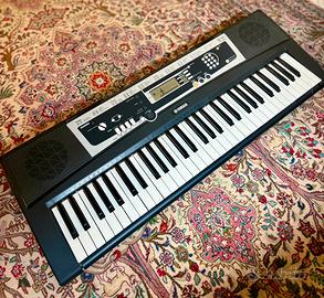 Tastiera yamaha digitale musicale