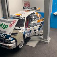 Lancia delta integrale repsol 1/18