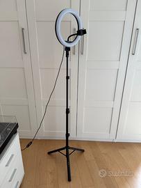 Luce per fotografia, selfie o trucco