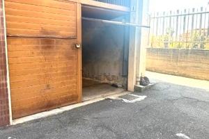 Via Rosso san Secondo garage 14 metri quadri