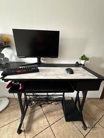 Scrivania da ufficio/gaming