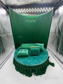 ESPOSITORE GUCCI