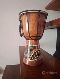 bongo in legno decorato