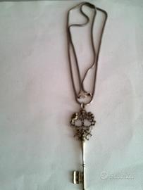 Collana con chiave tutto argento brunito