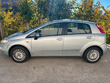 FIAT GRANDE PUNTO 1.3 MJT 5 porte, 75 CV