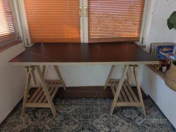 Scrivania IKEA