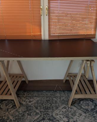 Scrivania IKEA