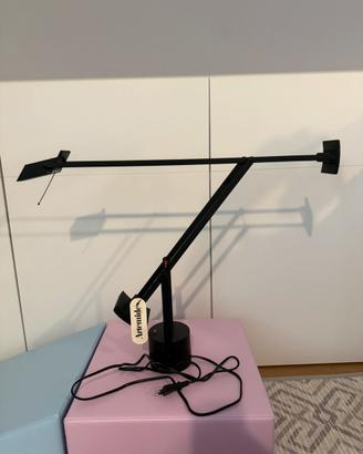 Lampada da tavolo Artemide Tizio 35