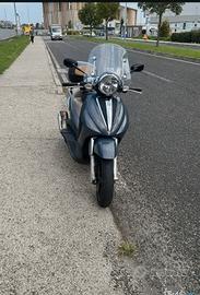 beverly cruiser piaggio 500