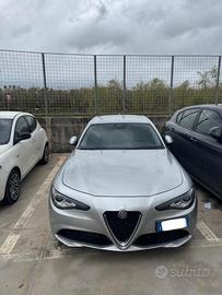 ALFA ROMEO GIULIA 2.2 T EXECUTIVE 190CV
