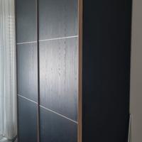 Armadio due ante scorrevoli 