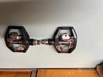 Pedali shimano