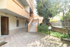 4 LOCALI A FRANCAVILLA AL MARE