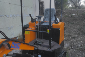 Mini escavatore da 1.5 tonnellate come nuovo