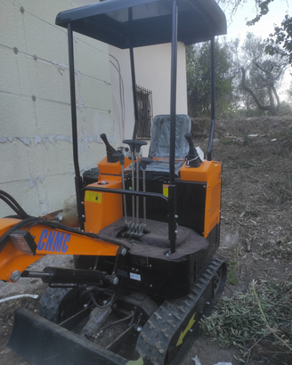 Mini escavatore da 1.5 tonnellate come nuovo