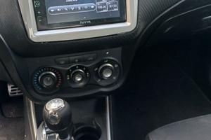 Auto alfa romeo MiTo