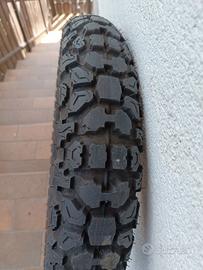 Gomma posteriore per moto