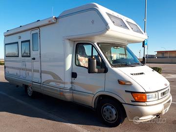 LAIKA ECOVIP 6 camper mansardato