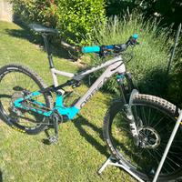 E-bike orbea rise taglia L