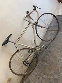Bici d’epoca Pinarello, avorio, cambio campagnolo
