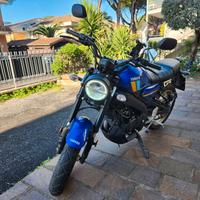 YAMAHA xsr 125