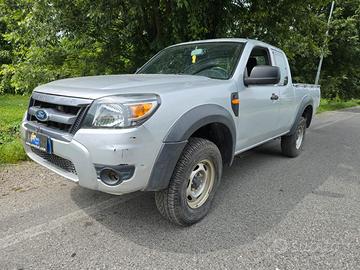 Ford Ranger 2.5 TDCi Super Cab XL 4p.ti
