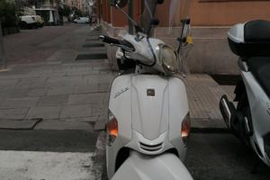 SCOOTER LIKE 200I