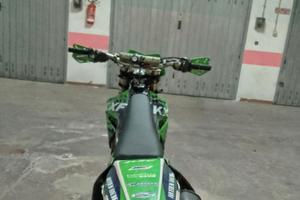 KAWASAKI KX250F