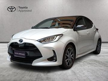 Toyota Yaris Hybrid Style