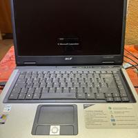 PC Portatile Acer con Alimentatore Funzionante