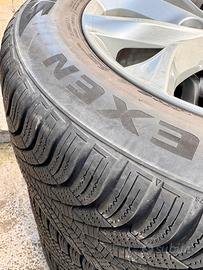 Cerchi in lega completi di gomme mazda cx3