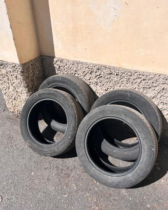 4 pneumatici estivi da 16