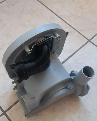 Pozzetto lavastoviglie Indesit